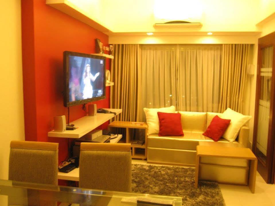 Luxury Condo At Forbeswood Parklane The Fort Bgc Макати Экстерьер фото